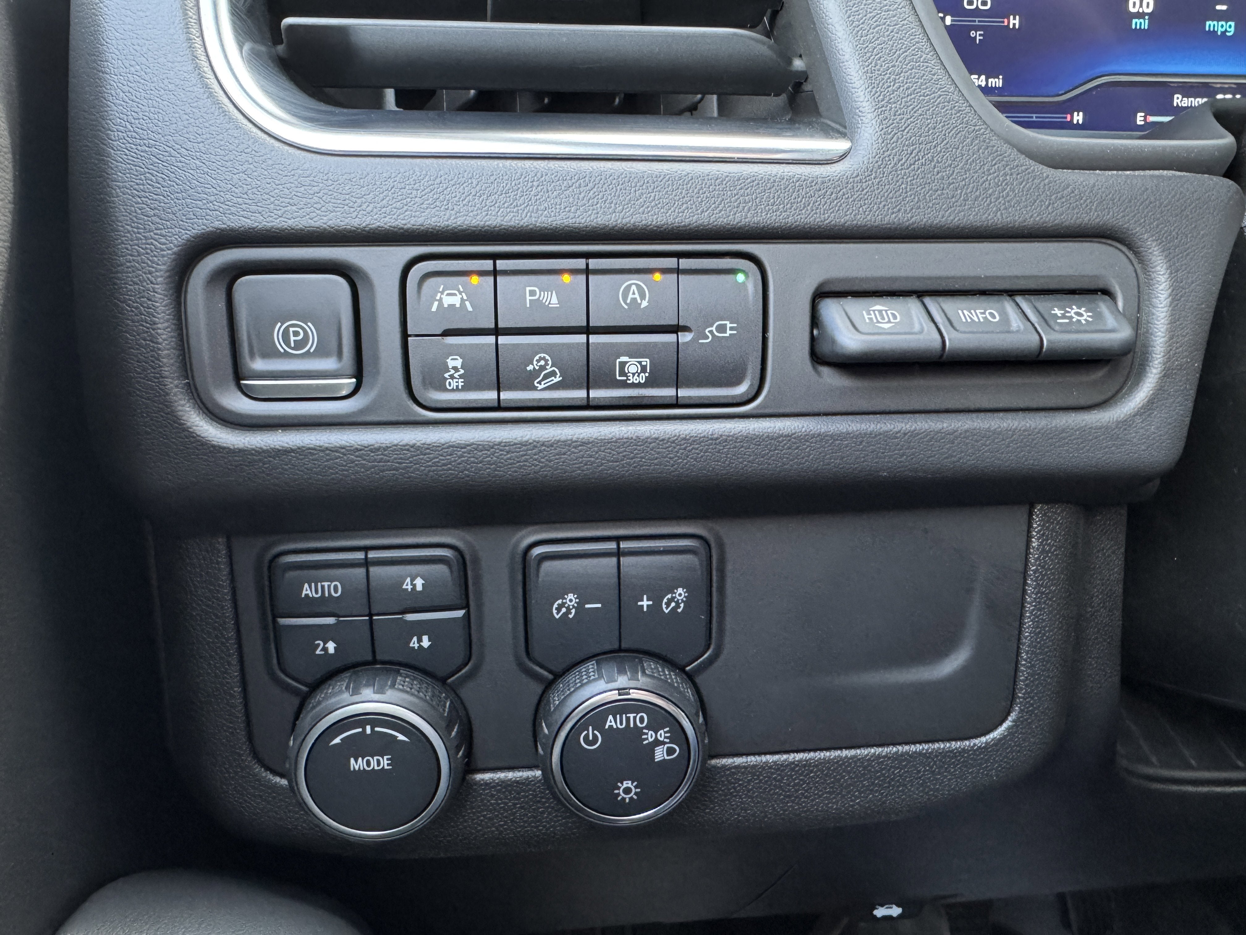 2022 Chevrolet Suburban Premier