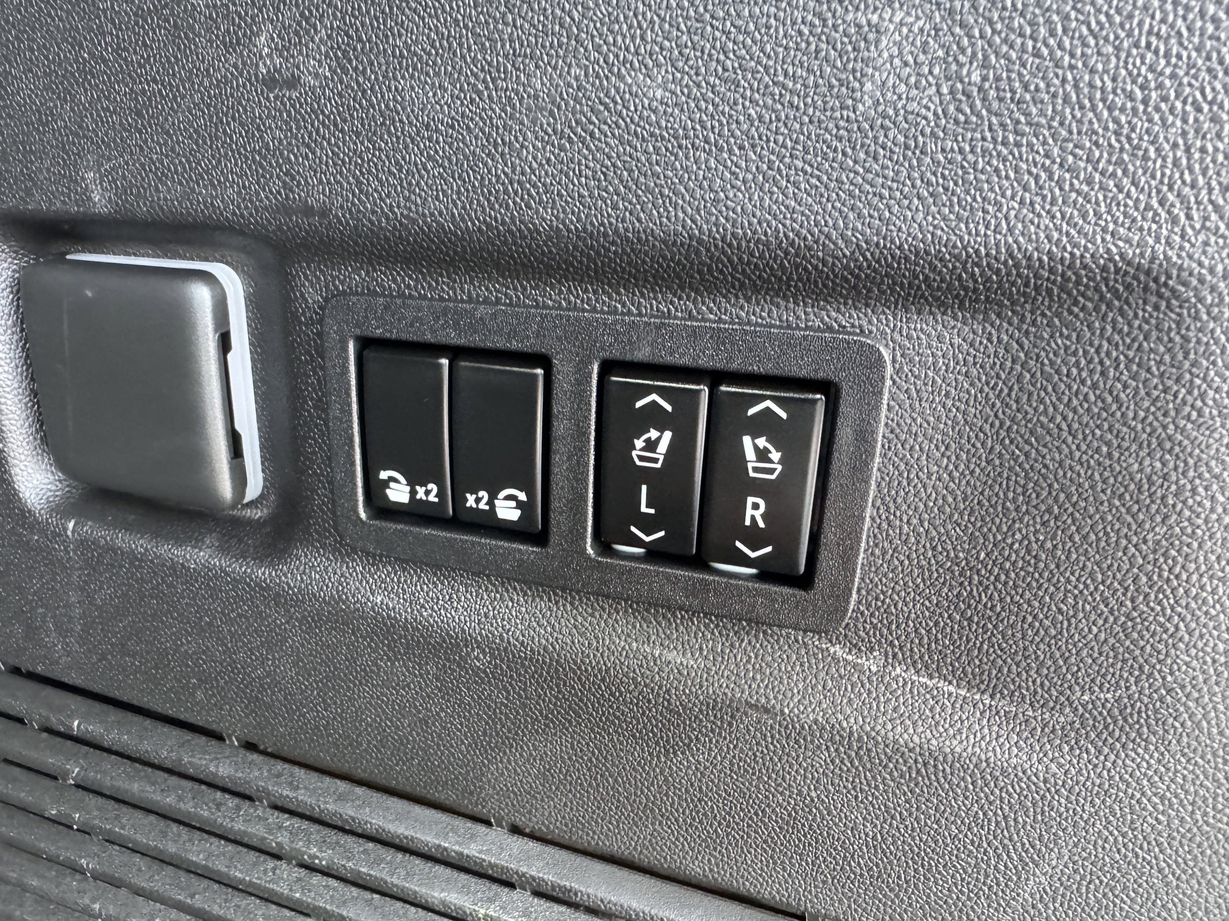 2022 Chevrolet Suburban Premier