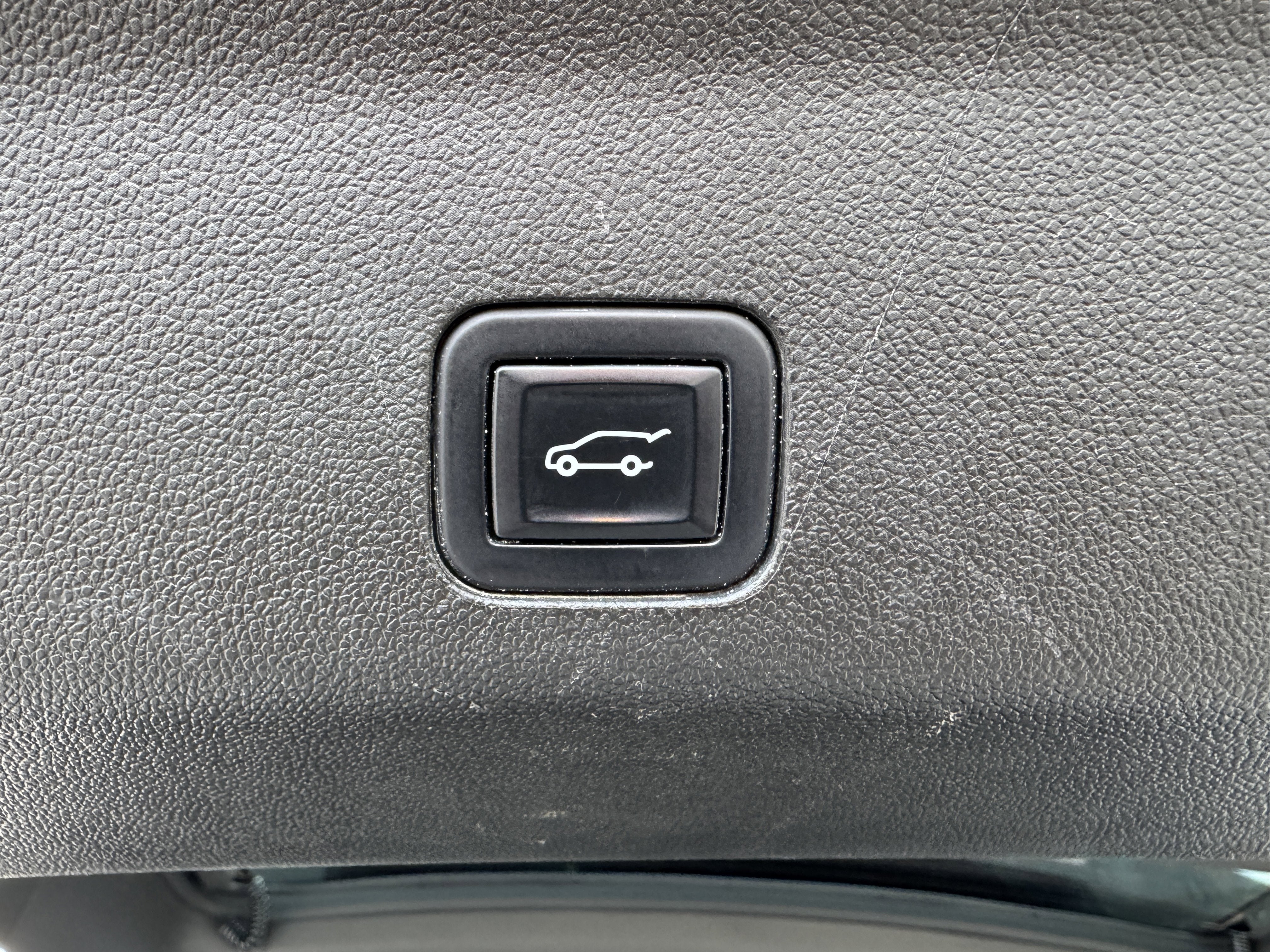 2022 Chevrolet Suburban Premier