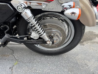 2004 Harley-Davidson Sportster 1200 Custom Base