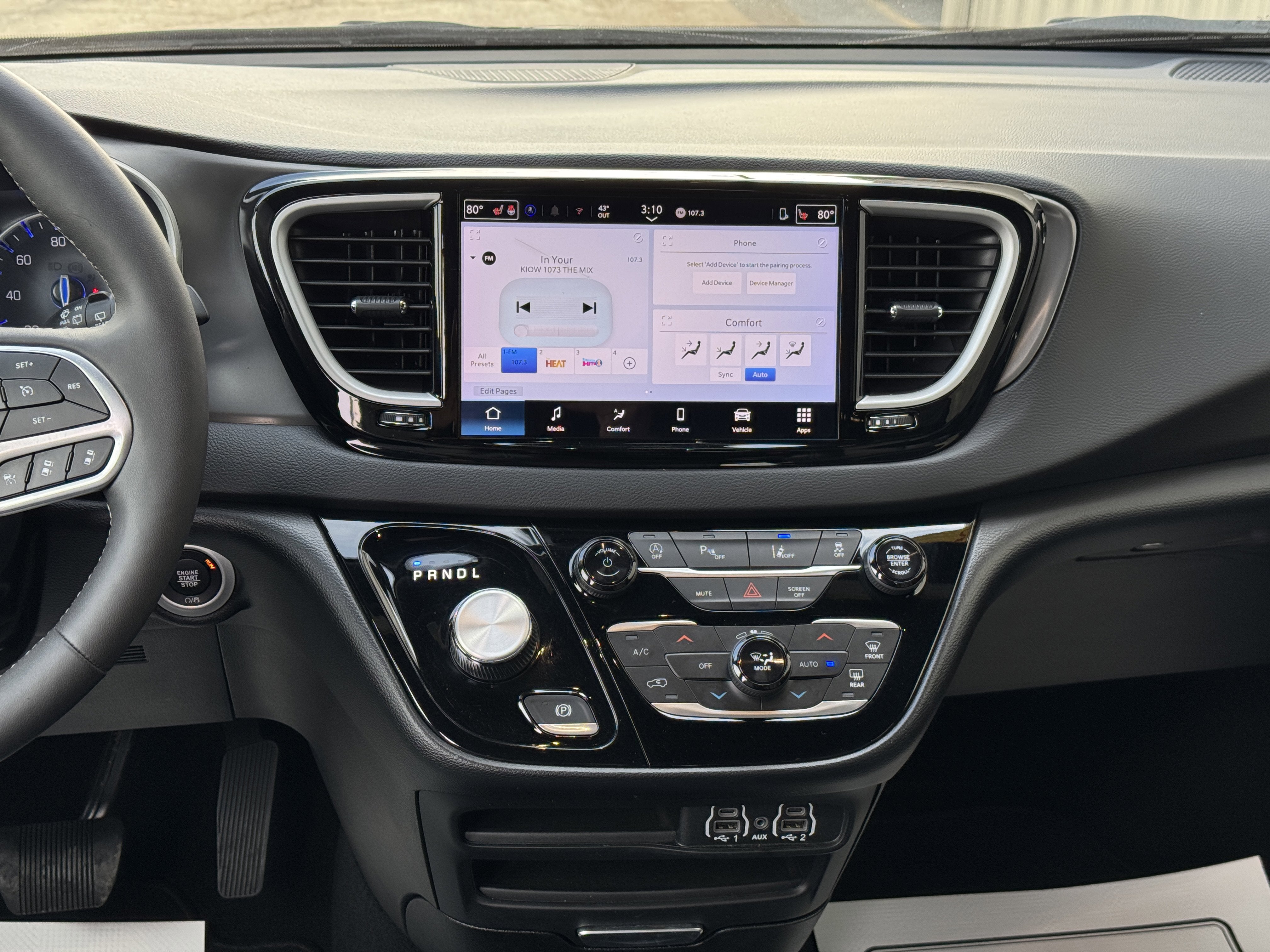 2025 Chrysler Pacifica Select