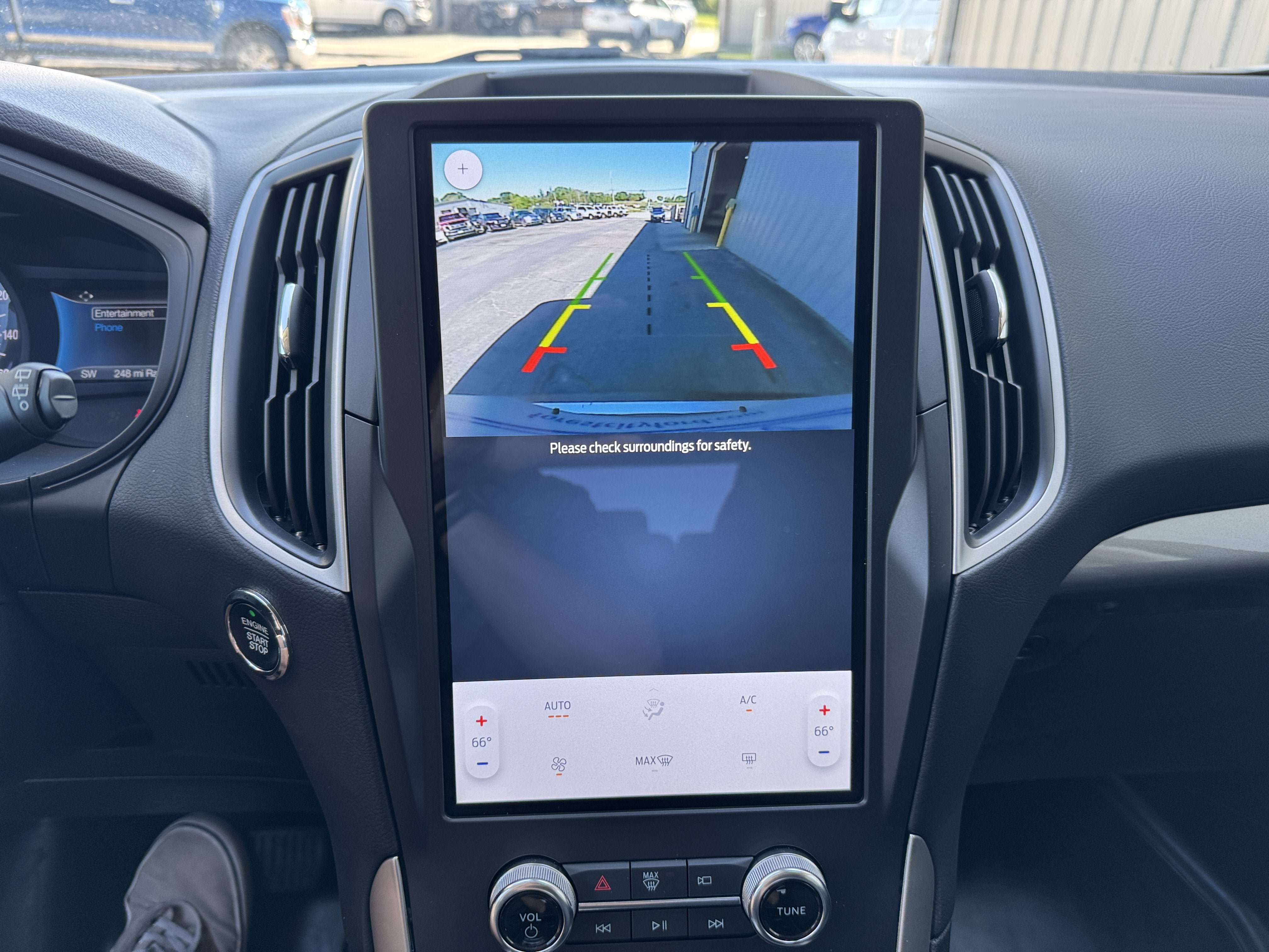2024 Ford Edge SE