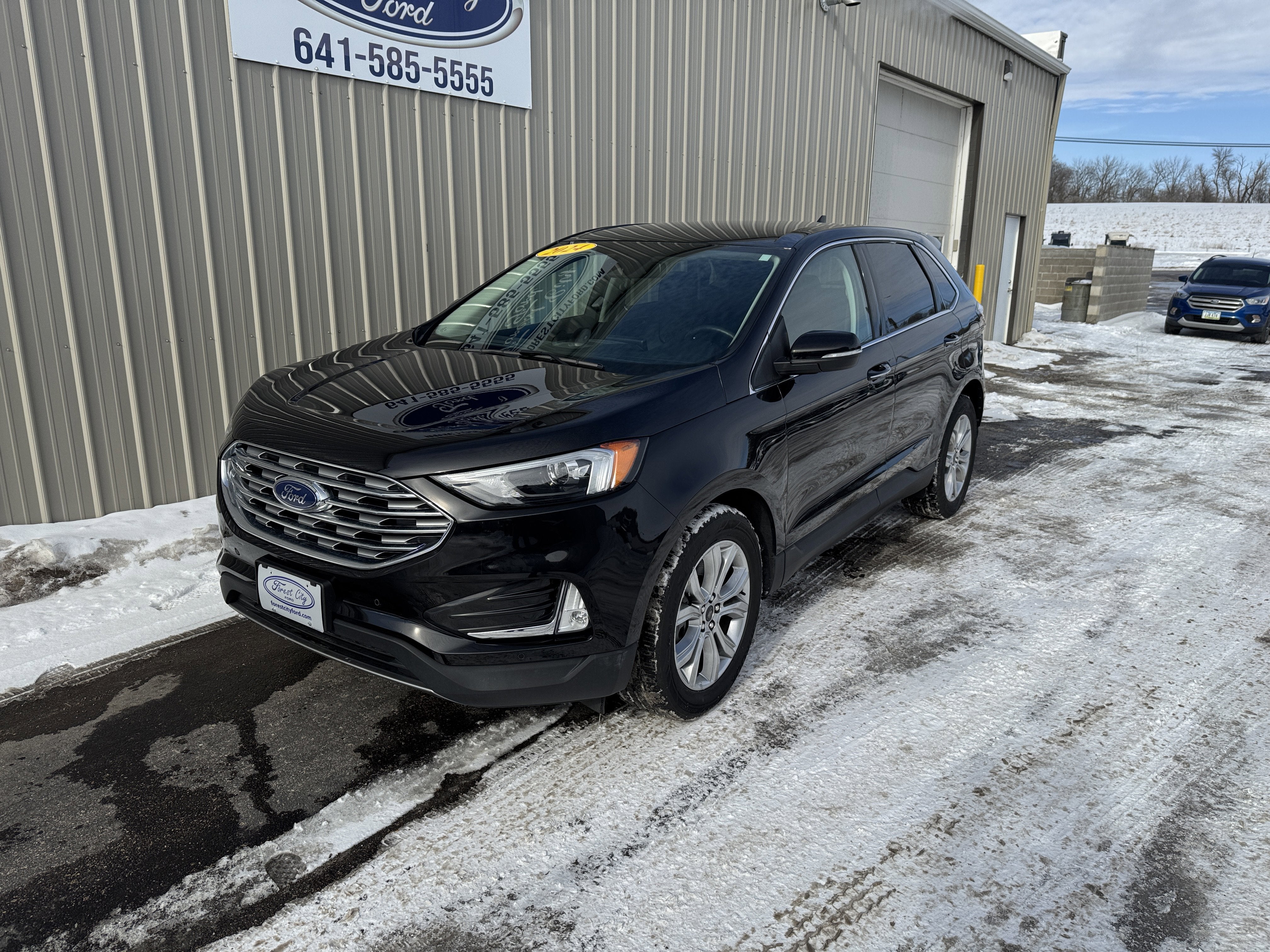 2024 Ford Edge Titanium