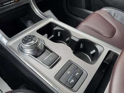 2021 Ford Edge Titanium