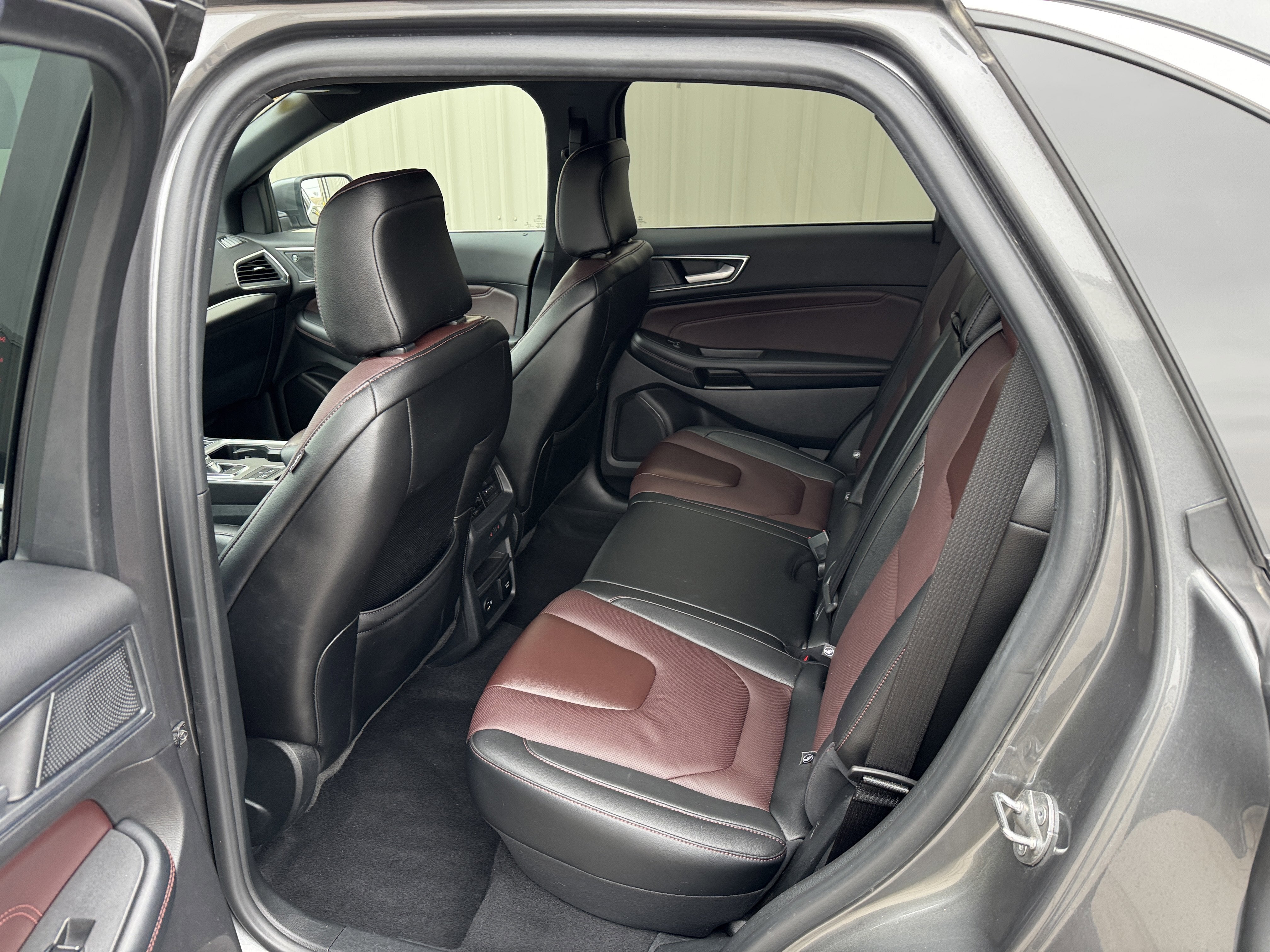 2021 Ford Edge Titanium