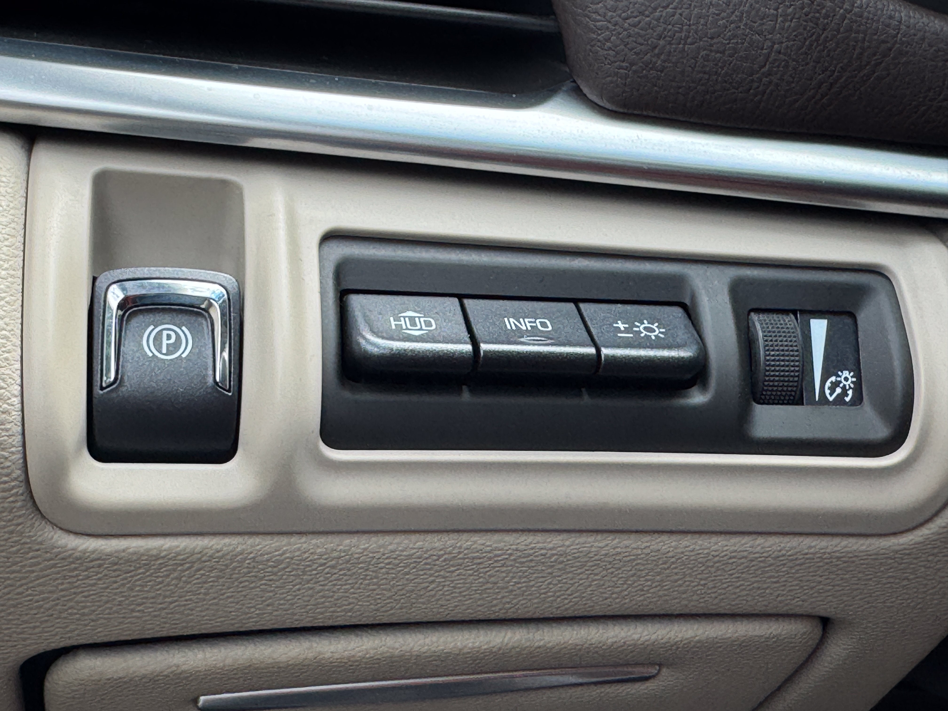 2013 Cadillac XTS Premium