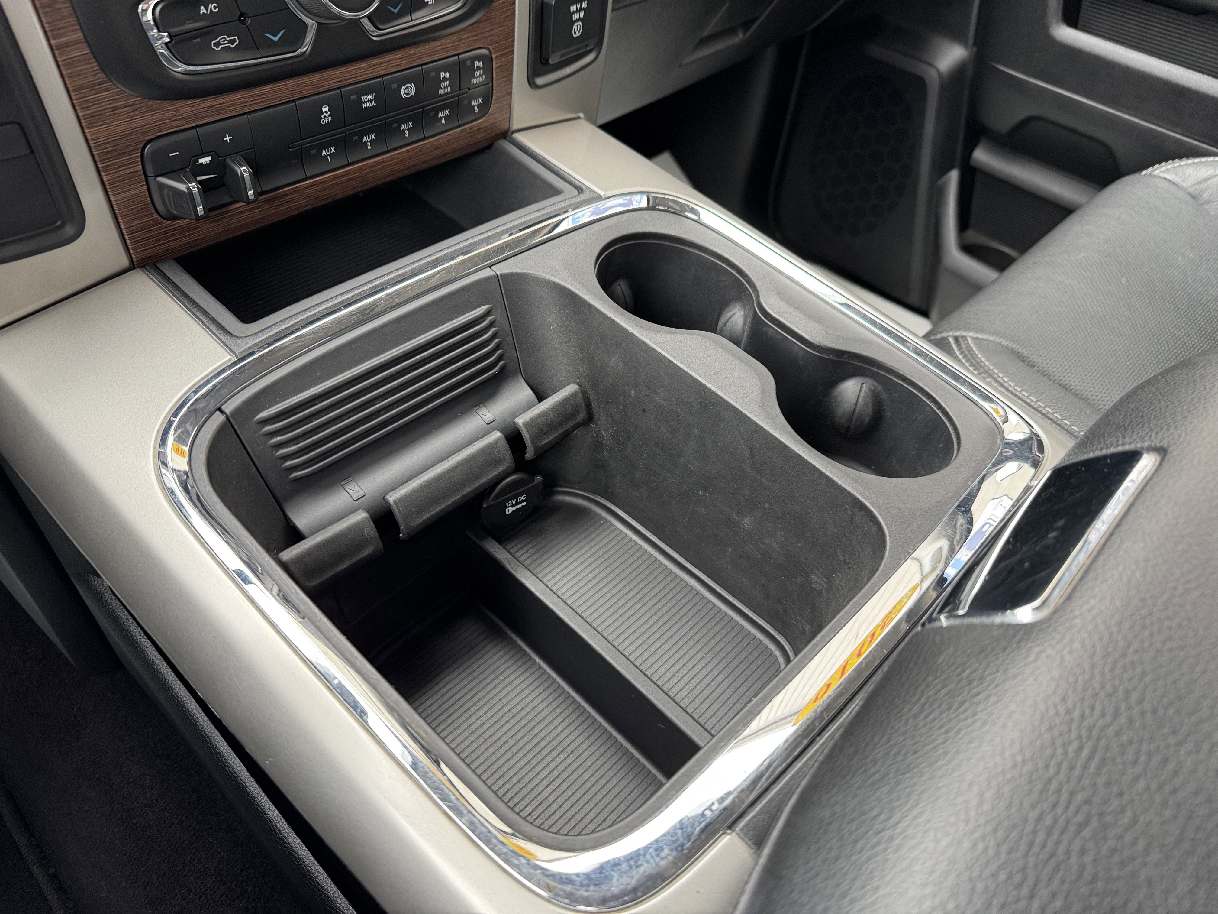 2016 RAM 3500 Laramie