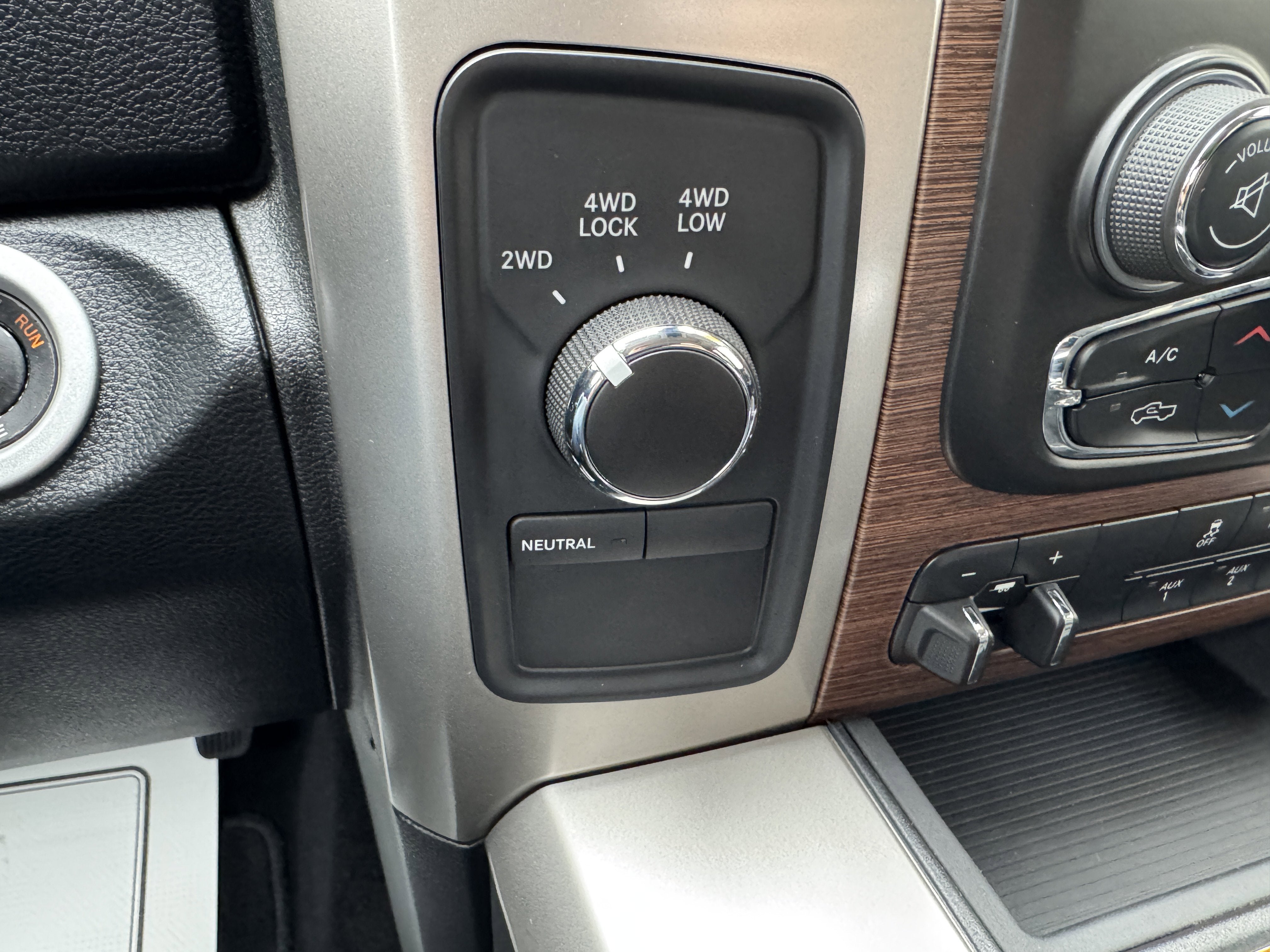 2016 RAM 3500 Laramie