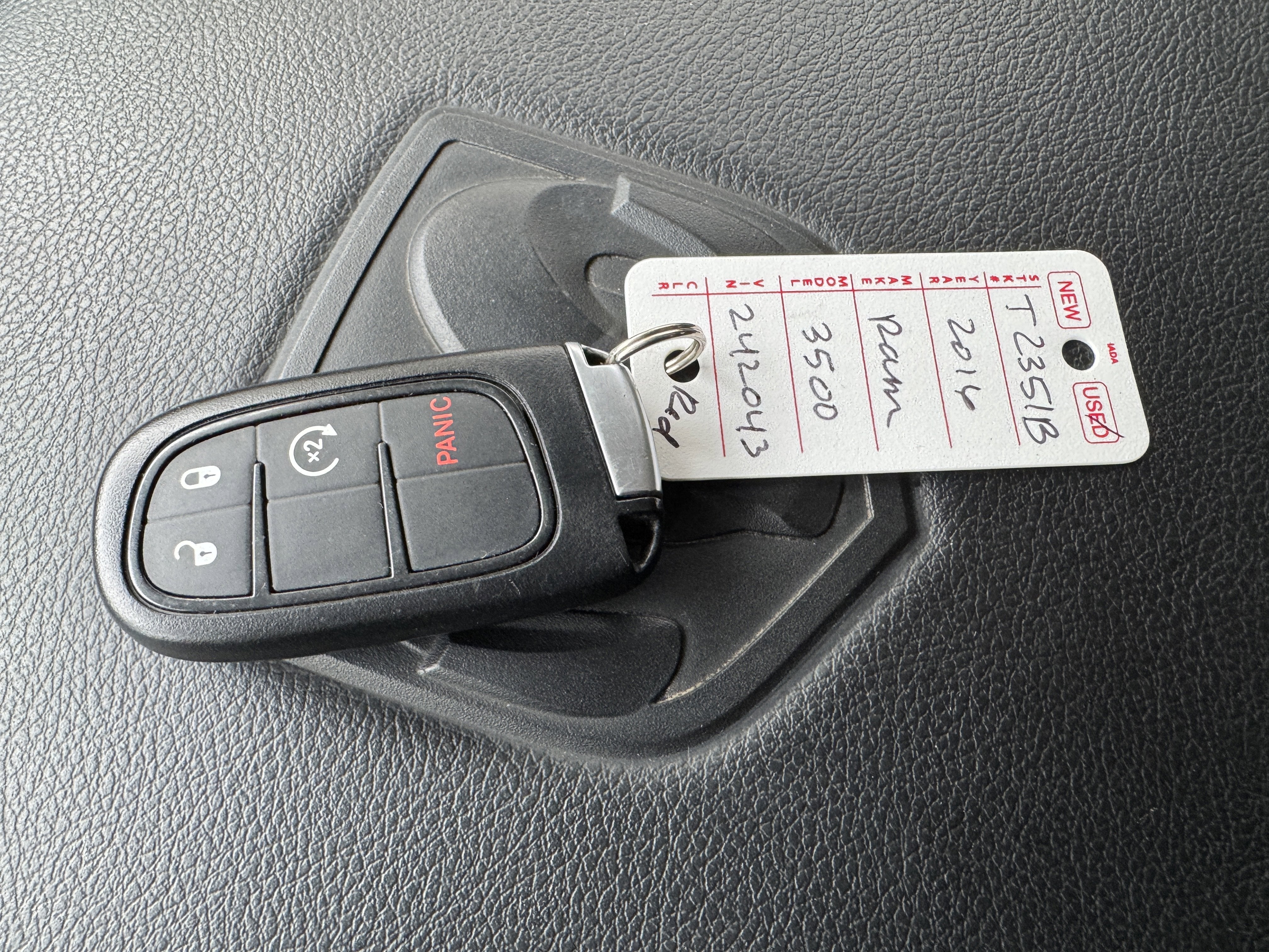 2016 RAM 3500 Laramie