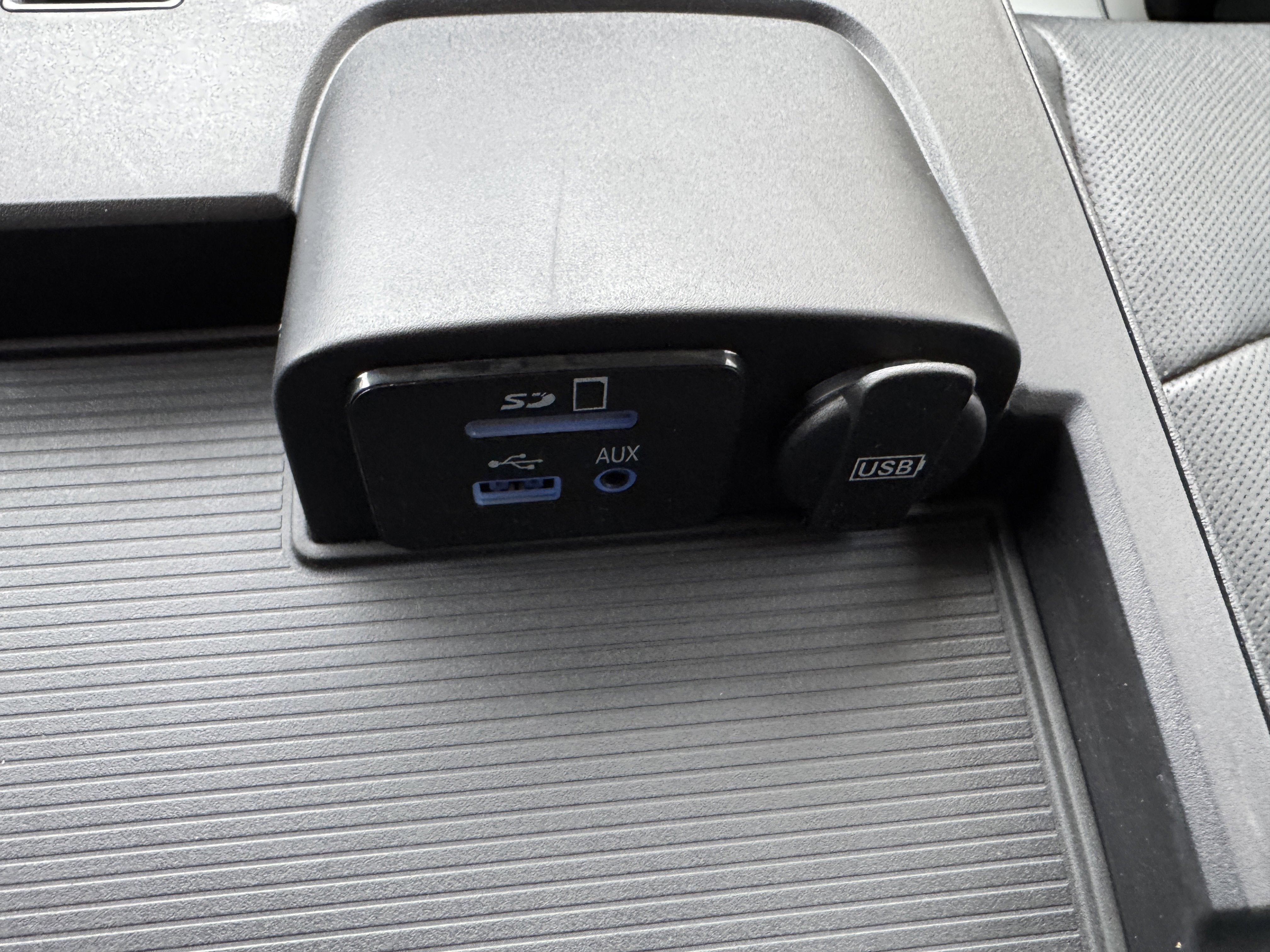 2016 RAM 3500 Laramie