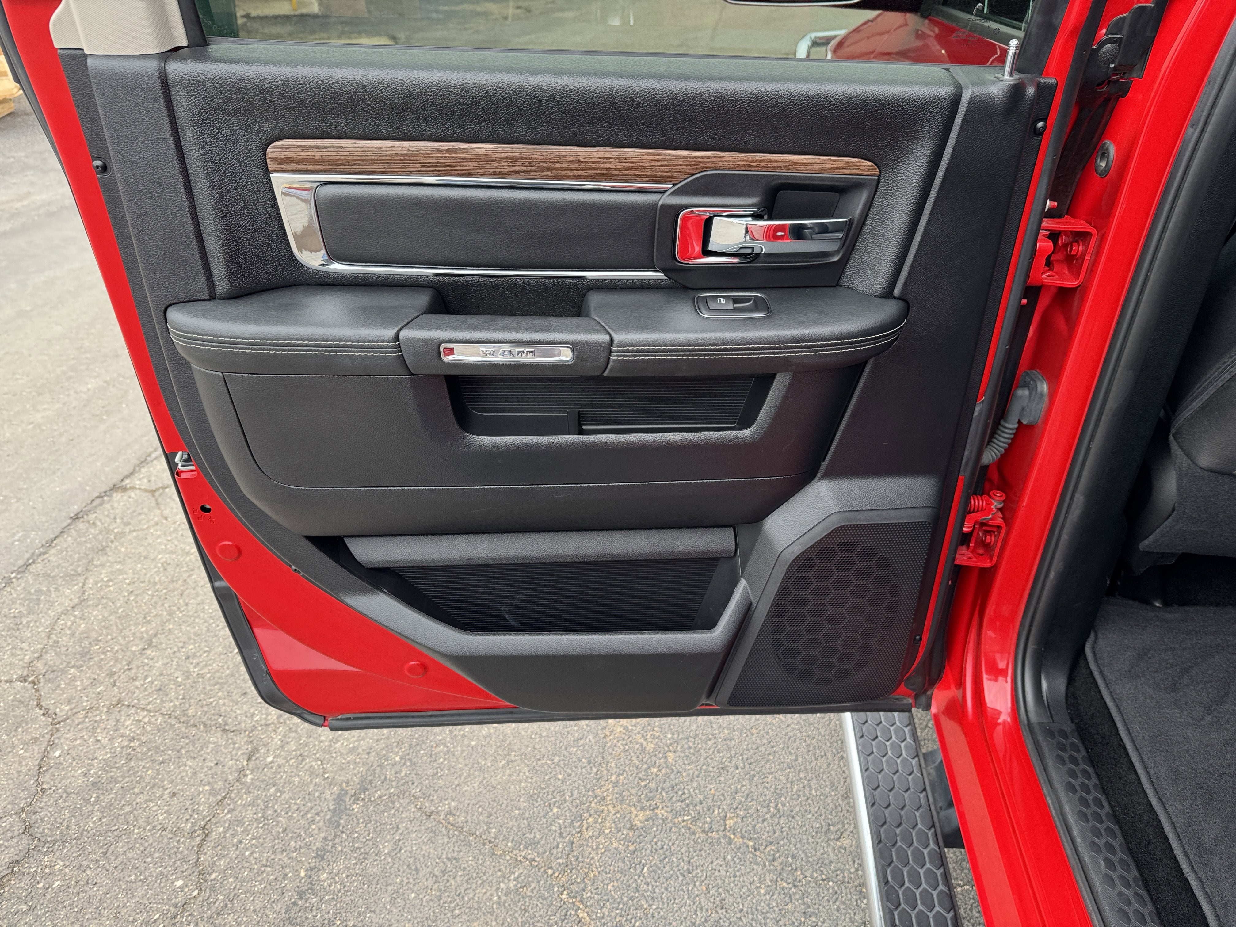 2016 RAM 3500 Laramie