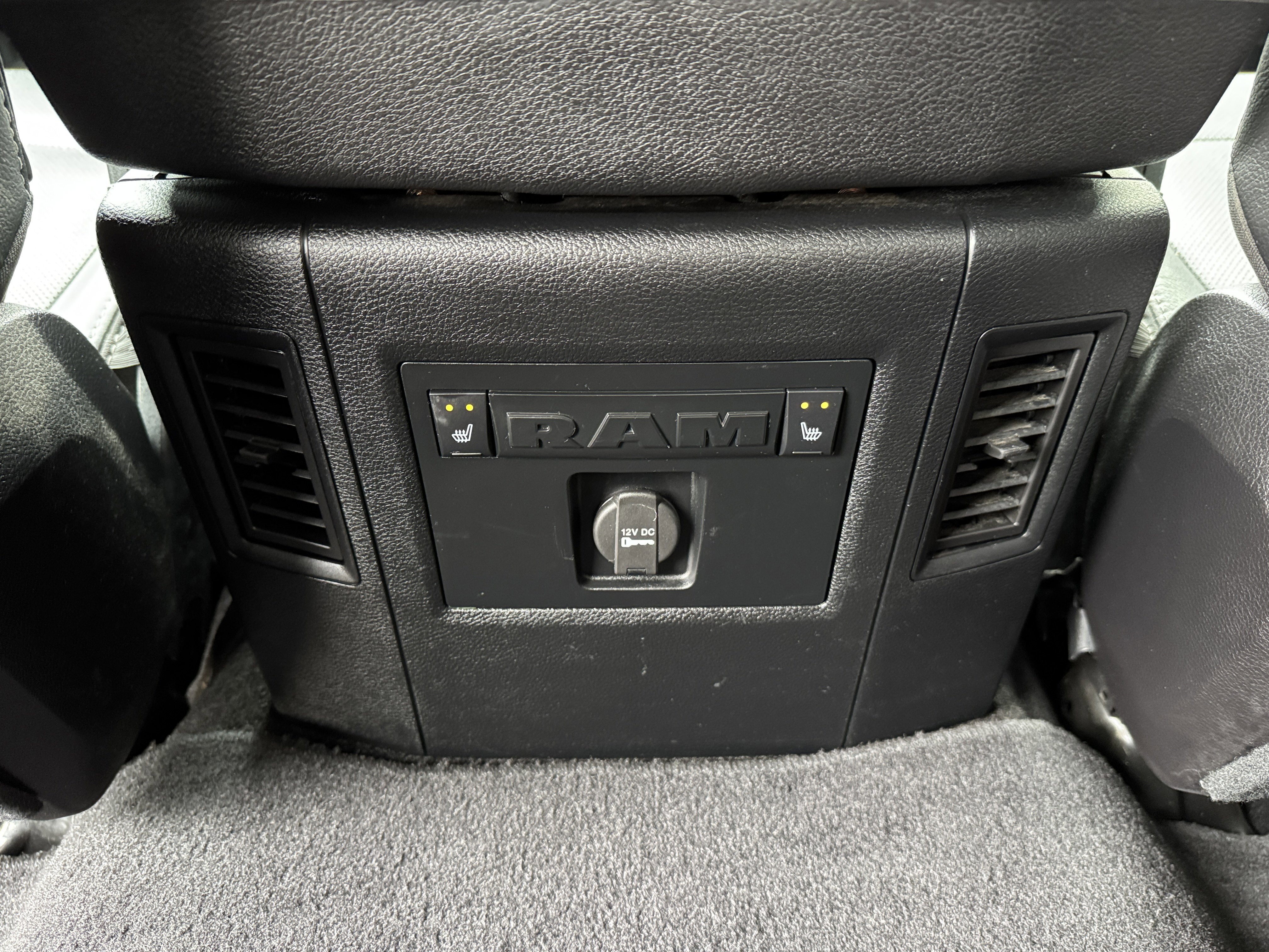 2016 RAM 3500 Laramie