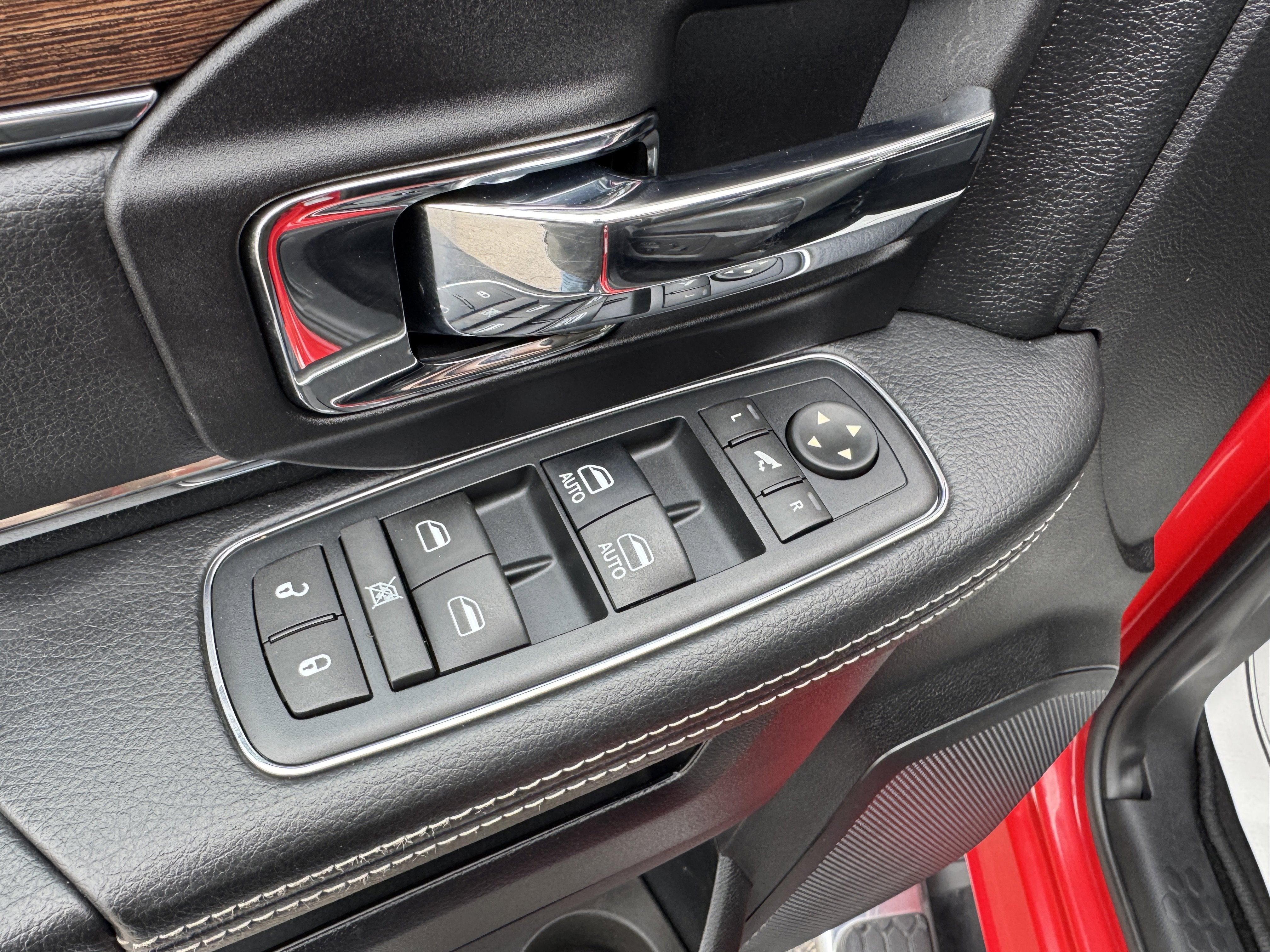 2016 RAM 3500 Laramie