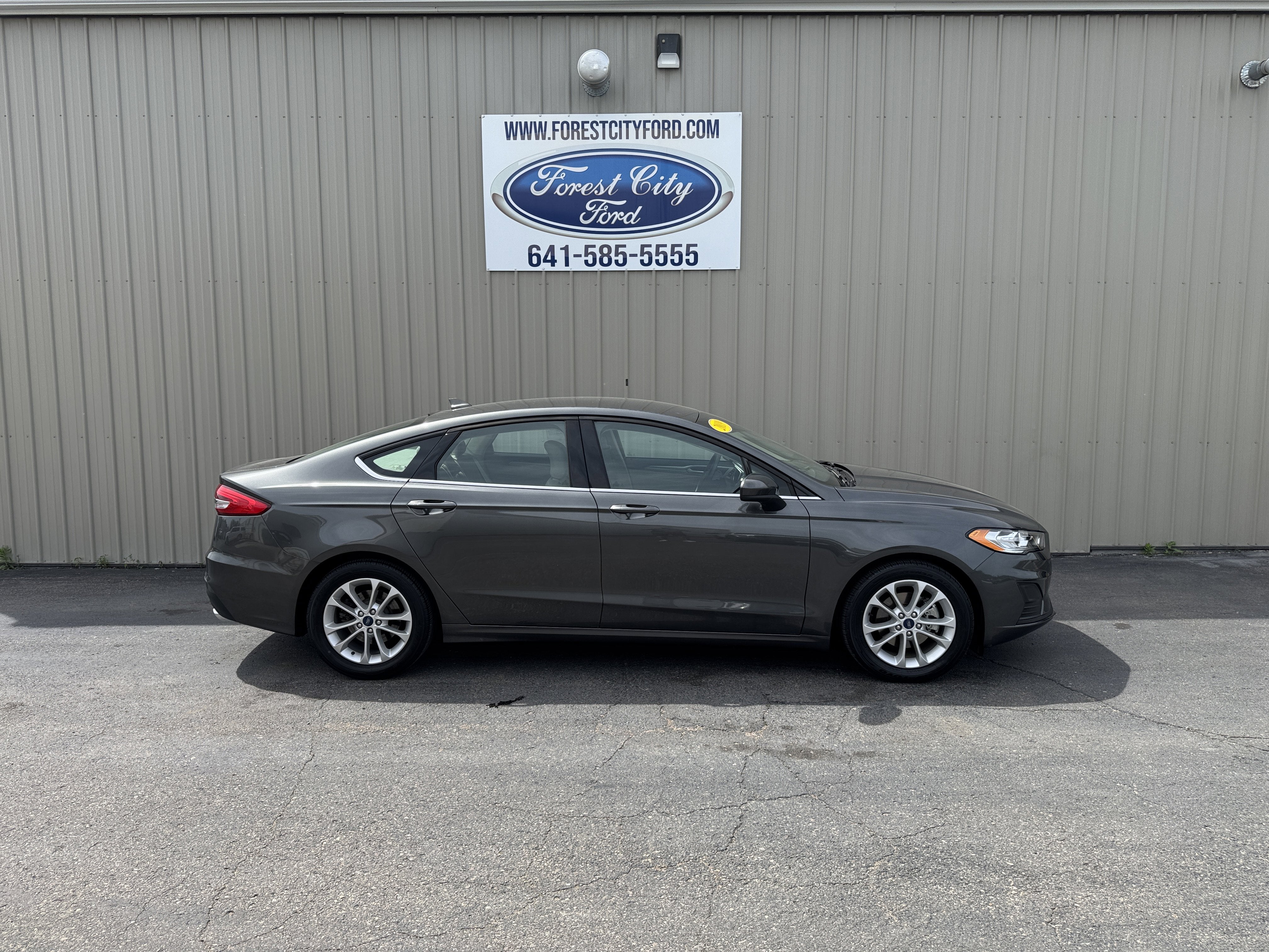 2019 Ford Fusion SE